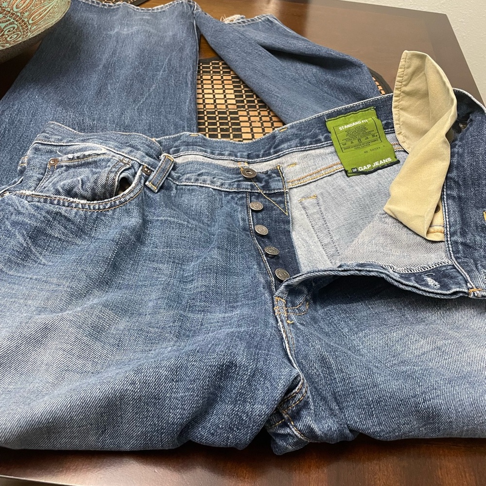 Men’s fly button jeans